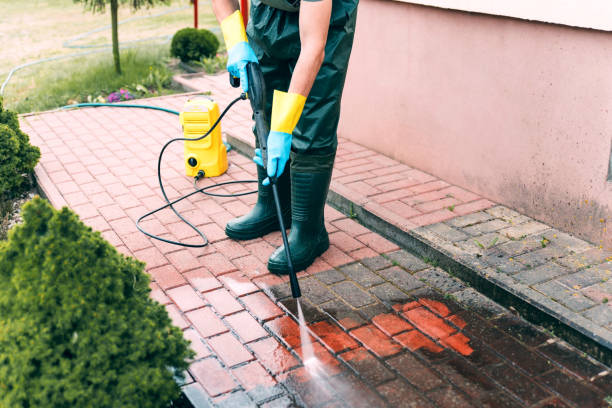 Why Choose Our Certified Pressure Washing Experts for Your Project Needs in Vicksburg, MS?